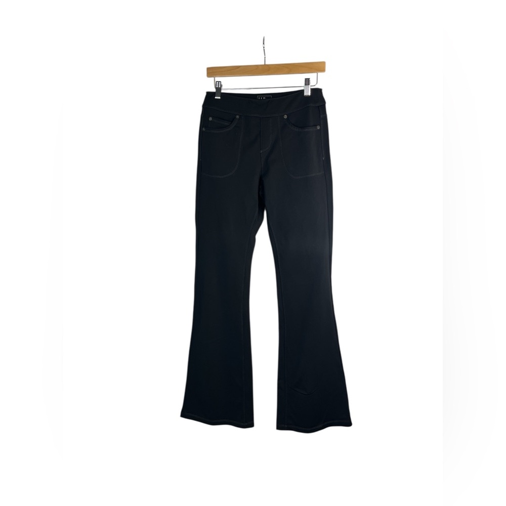 L.L. Bean Women’s Pull-On Black Bootcut Pants Size M‎ Regular Nylon Stretch